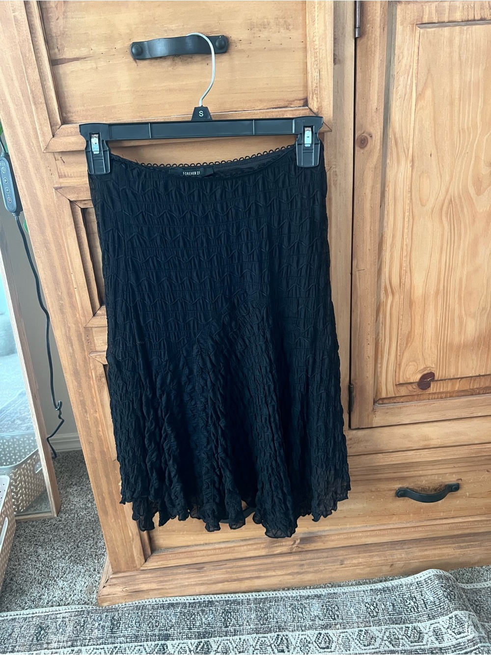 Forever 21 Black Textured Midi Skirt